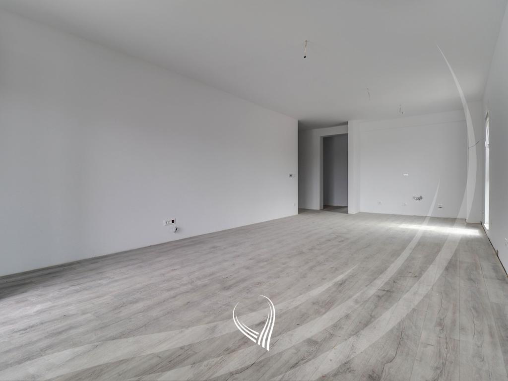 3 bedroom apartment for sale in the Kalabria-Emshir neighborhood1