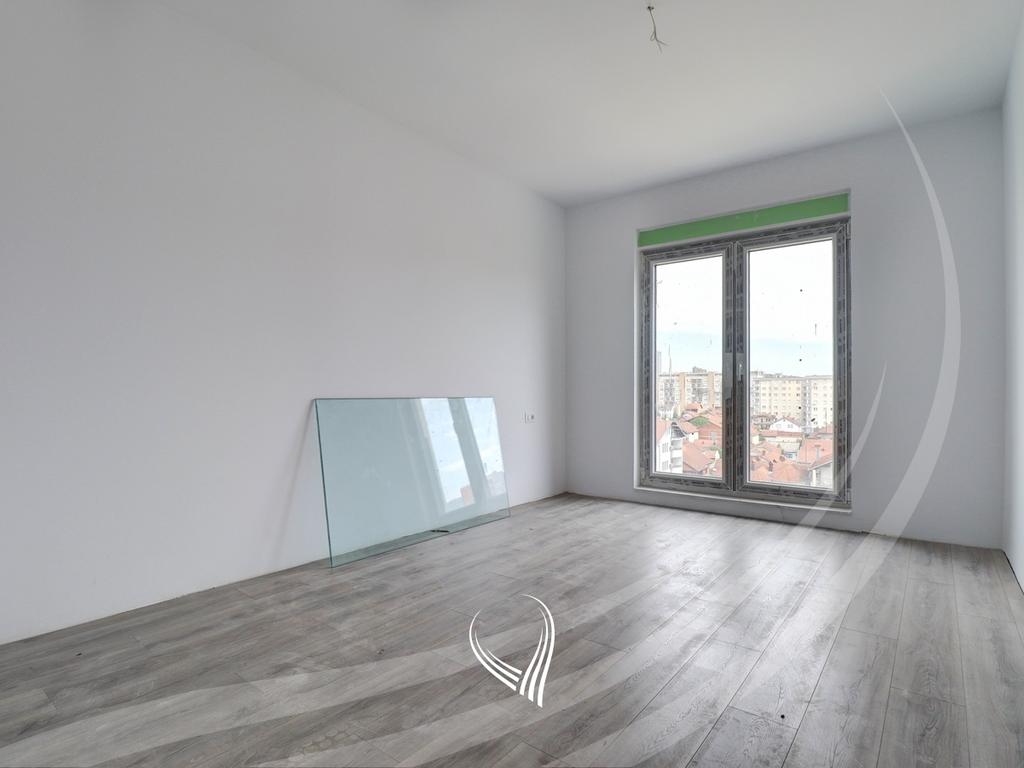 3 bedroom apartment for sale in the Kalabria-Emshir neighborhood5