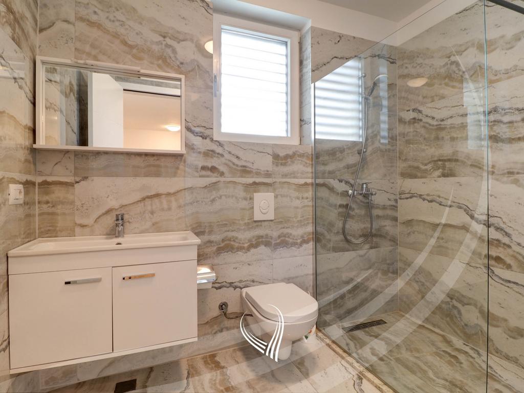 5-bedroom house for rent in the Qershia neighborhood21