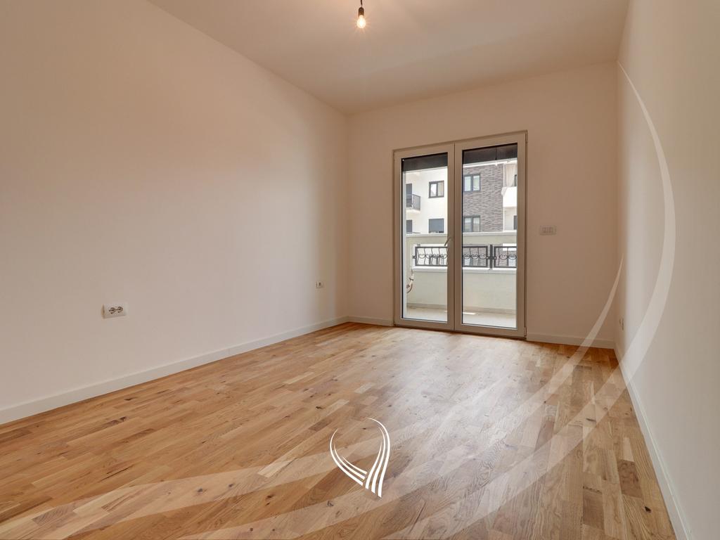 Office space with 2 rooms for rent in the Muhaxhereve neighborhood – In On2