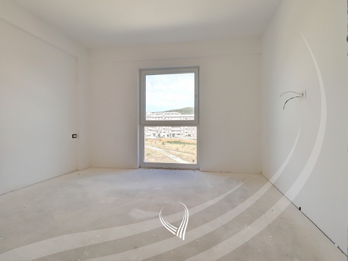 Banesë me 2 dhoma gjumi në shitje në lagjen Mati 1 – VA Residence 42