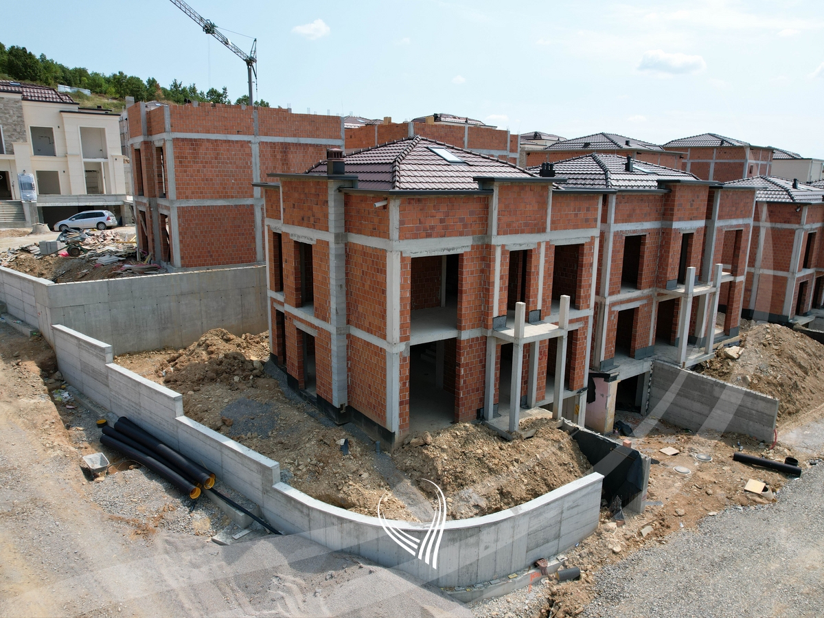 House 350m2 – TYPE C, for sale in the Royal Green Residence neighborhood – Zllatar0