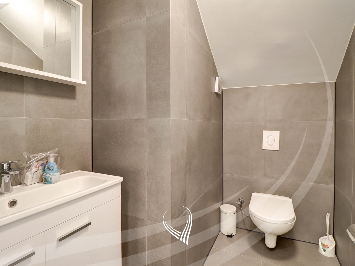 5-bedroom house for rent in the Qershia neighborhood22
