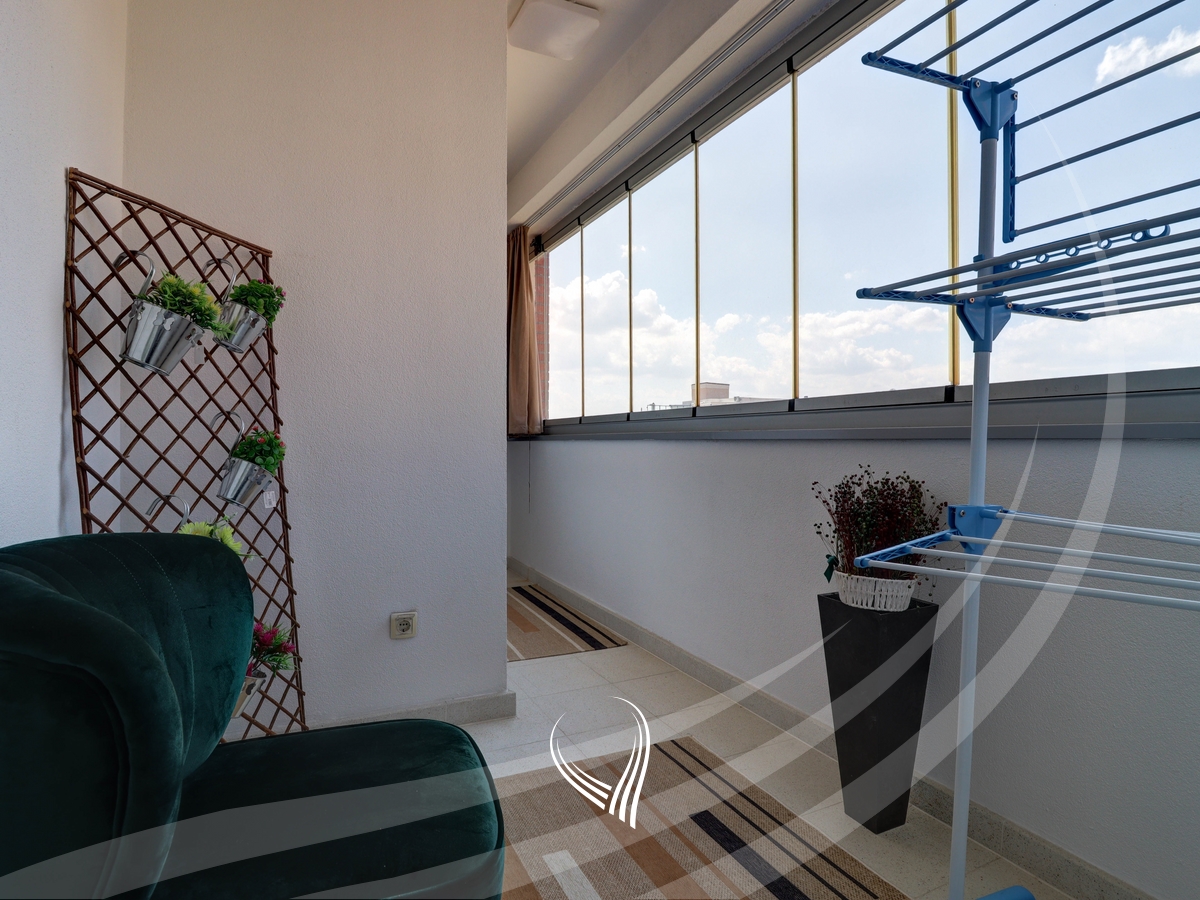 Banesë me 3 dhoma gjumi me qira në lagjen Mati 1 – Rruga C11
