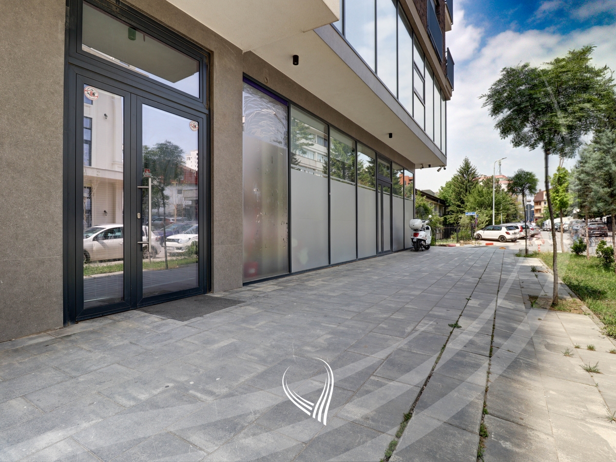 30m2 commercial space for rent in the Aktash neighborhood1