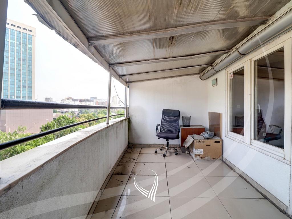 Office space with 3 rooms for rent in the Pejton neighborhood6