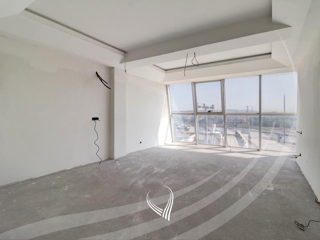 Object 2,200m2 for rent in Bresje – Fushë Kosovë12