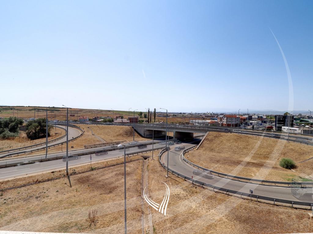 Object 2,200m2 for rent in Bresje – Fushë Kosovë20
