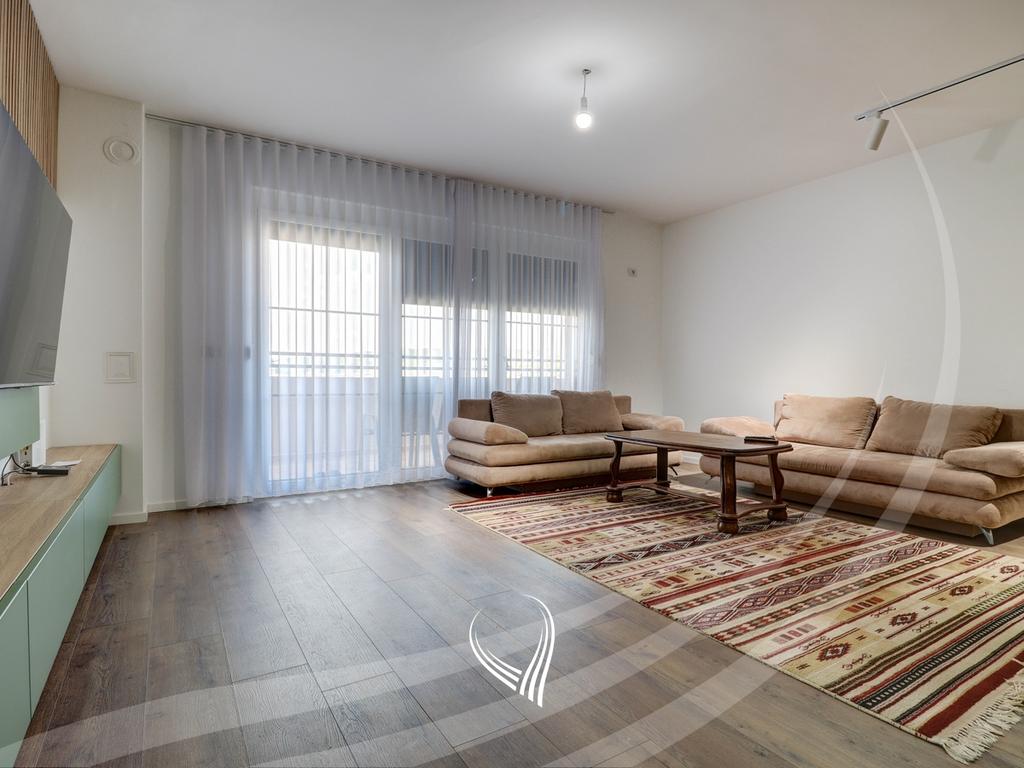 Banesë me 2 dhoma gjumi me qira në lagjen Tophane2