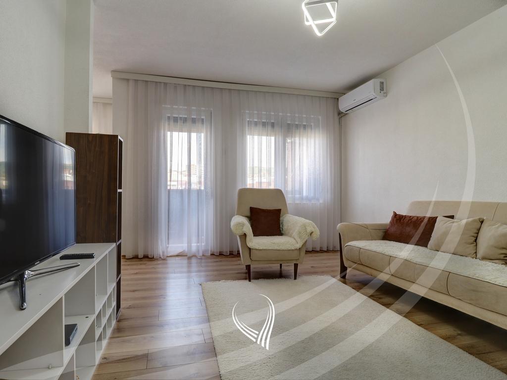 Banesë me 3 dhomë gjumi me qira në lagjen Bregu i Diellit1