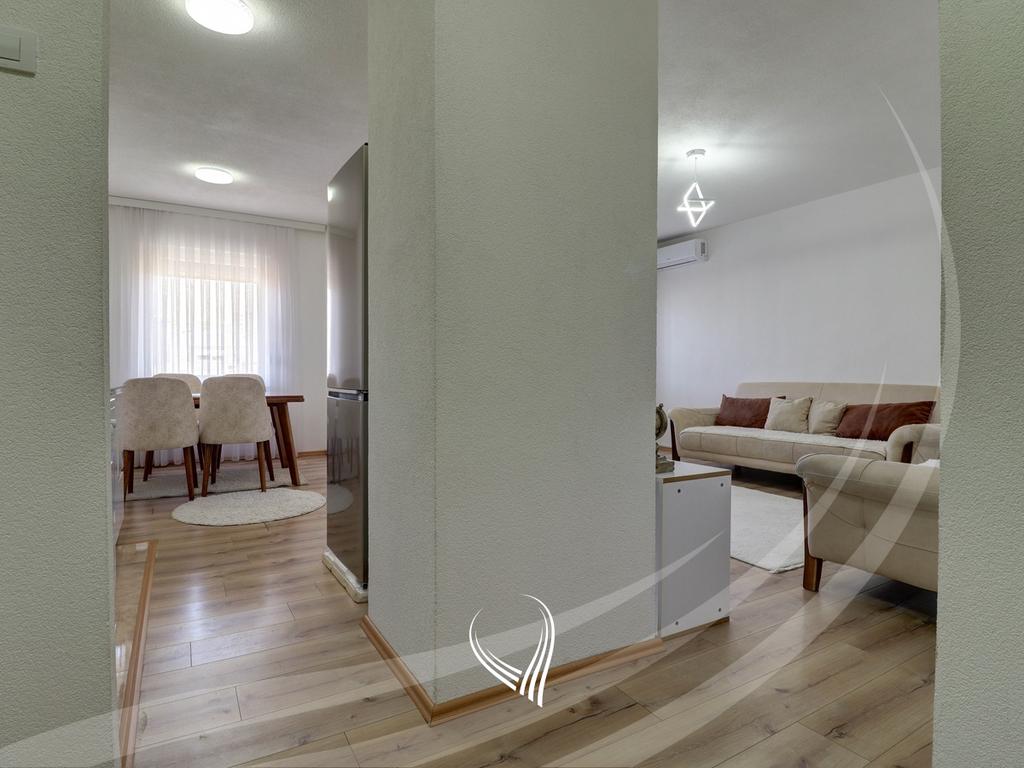 Banesë me 3 dhomë gjumi me qira në lagjen Bregu i Diellit5