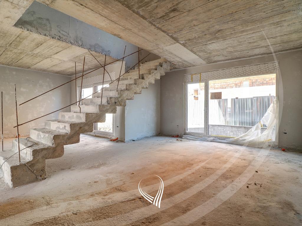 4-bedroom house for sale in Çagllavicë – Golden Neighborhood 24