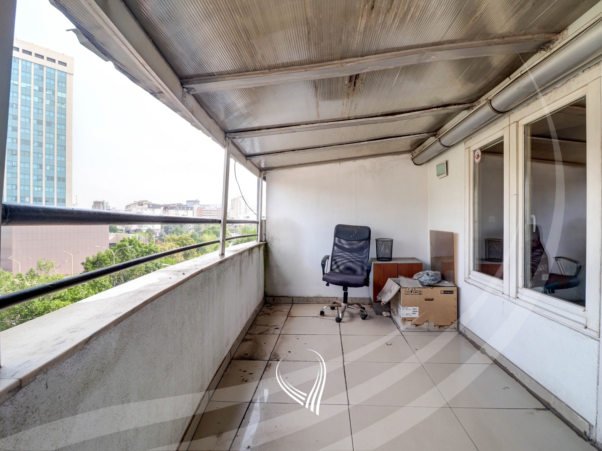 Office space with 3 rooms for rent in the Pejton neighborhood6
