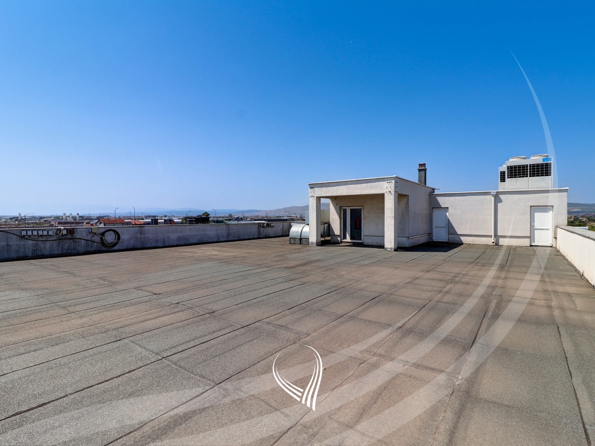 Object 2,200m2 for rent in Bresje – Fushë Kosovë17