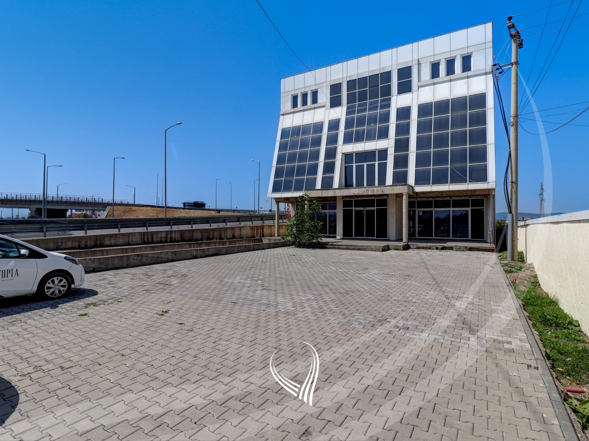 Object 2,200m2 for rent in Bresje – Fushë Kosovë21