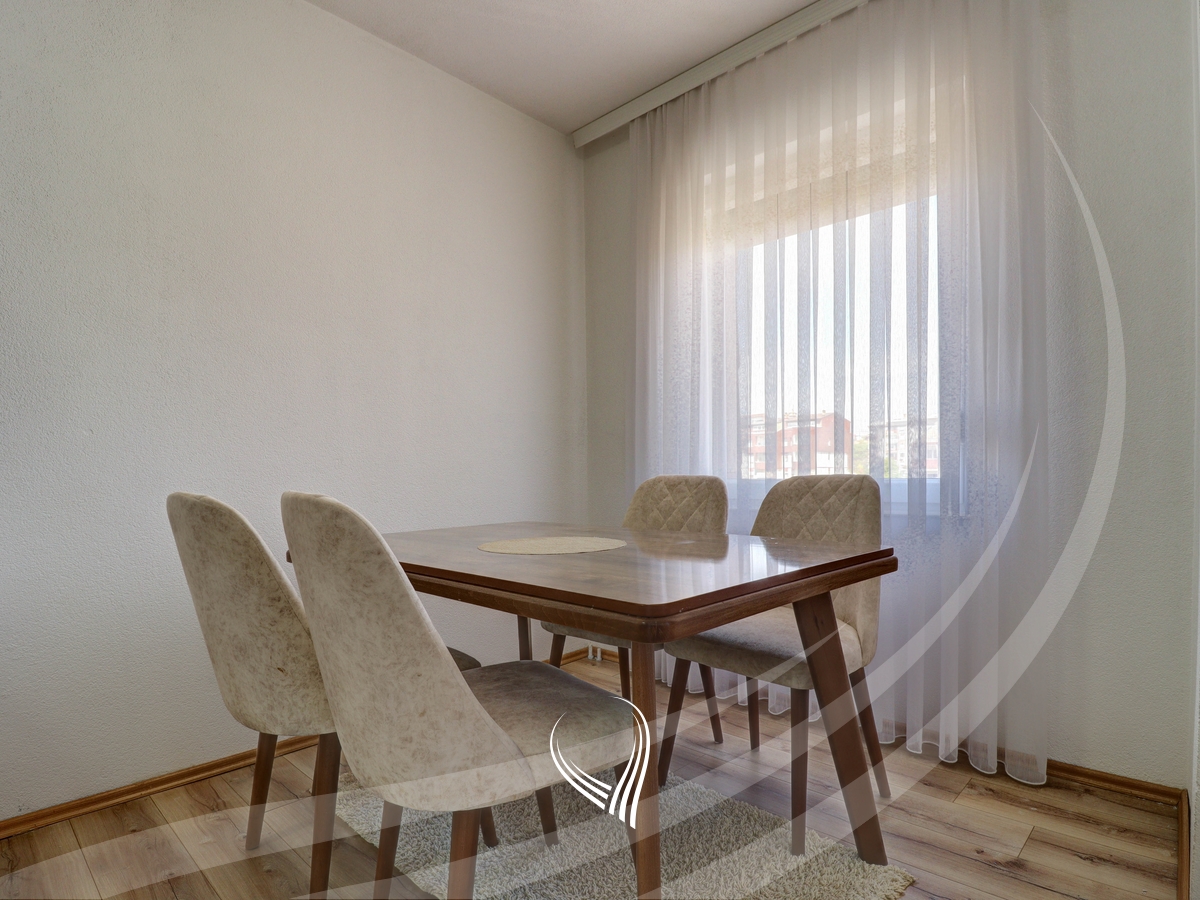 Banesë me 3 dhomë gjumi me qira në lagjen Bregu i Diellit2
