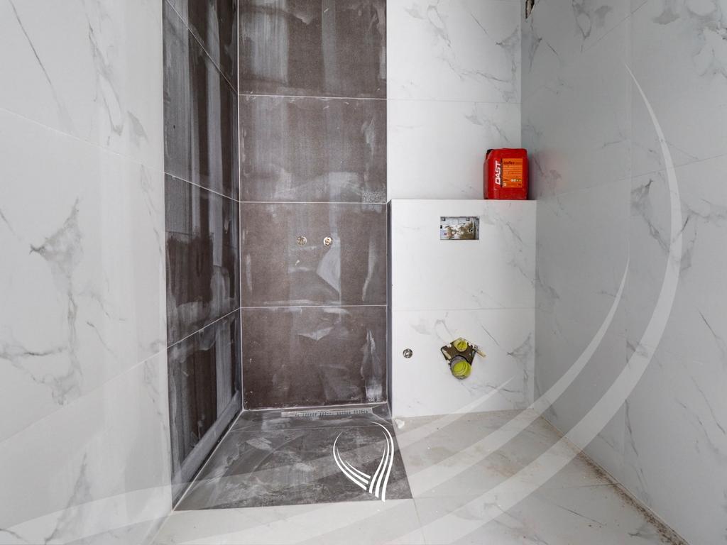 Banesë me 2 dhoma gjumi në shitje në lagjen Prishtina e Re – Grand Tower8