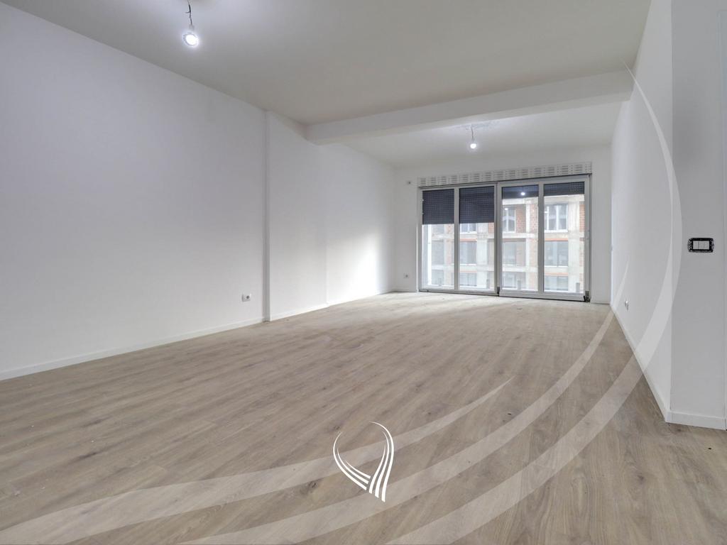 3-bedroom apartment for sale in the Prishtina e Re neighborhood – Grand Tower1
