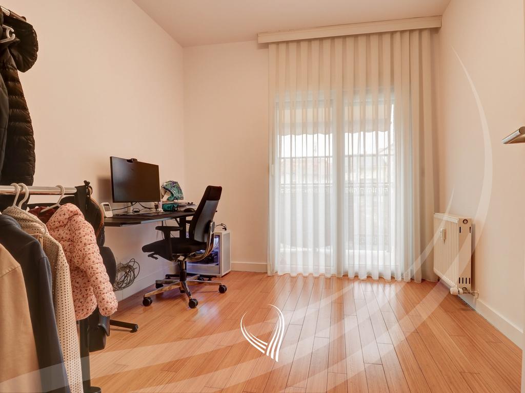 Banesë me 2 dhoma gjumi në shitje në lagjen Mati 1 – Rruga4