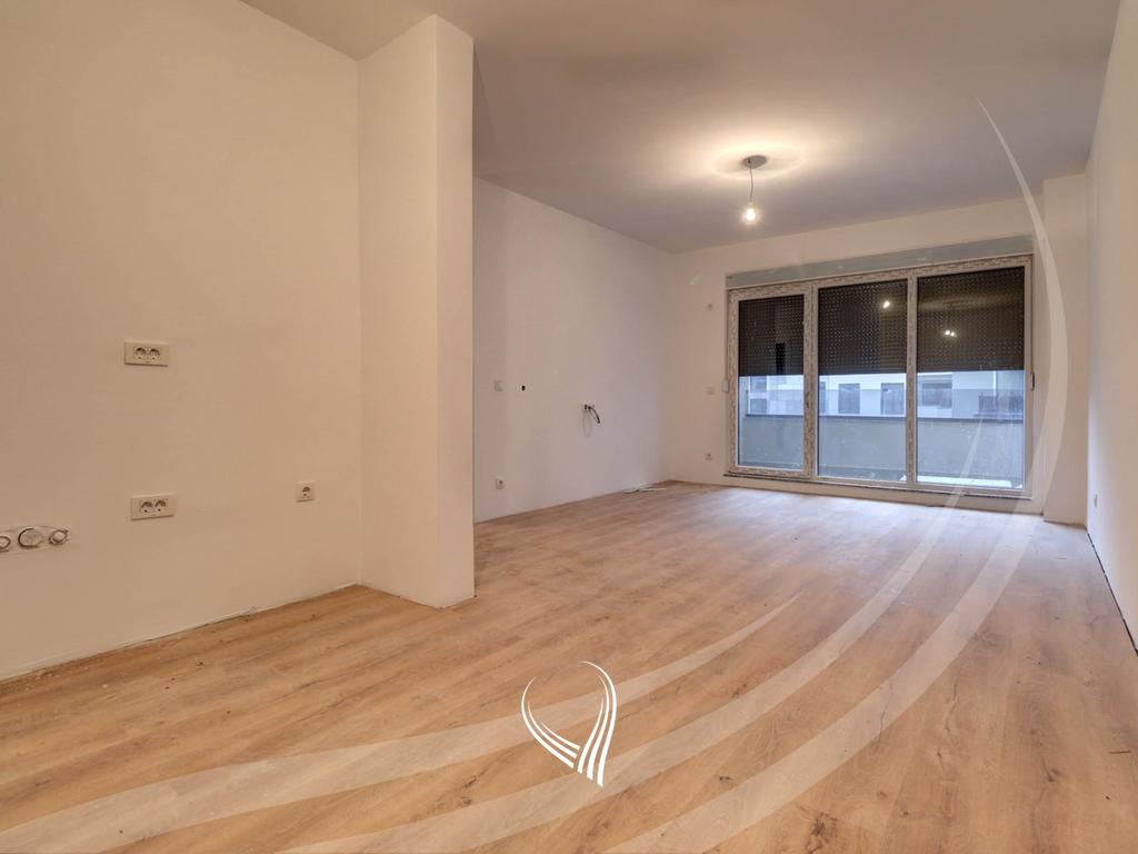 Banesë me 2 dhoma gjumi në shitje në lagjen Arbëria - Dragodan1