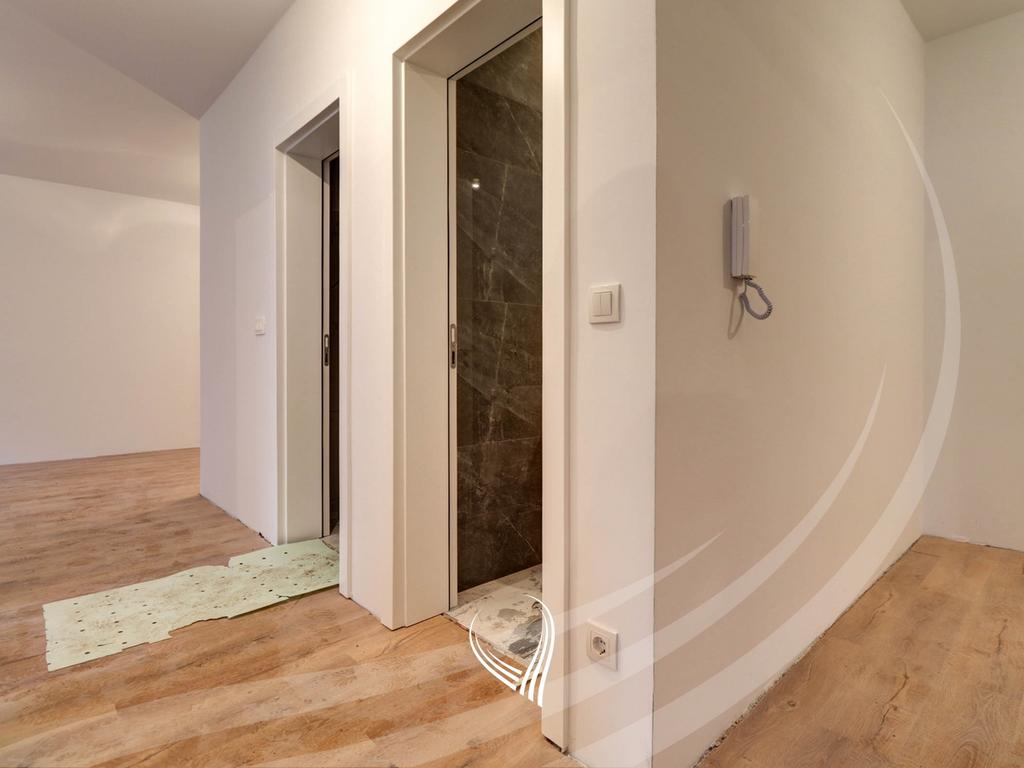 Banesë me 2 dhoma gjumi në shitje në lagjen Arbëria - Dragodan6