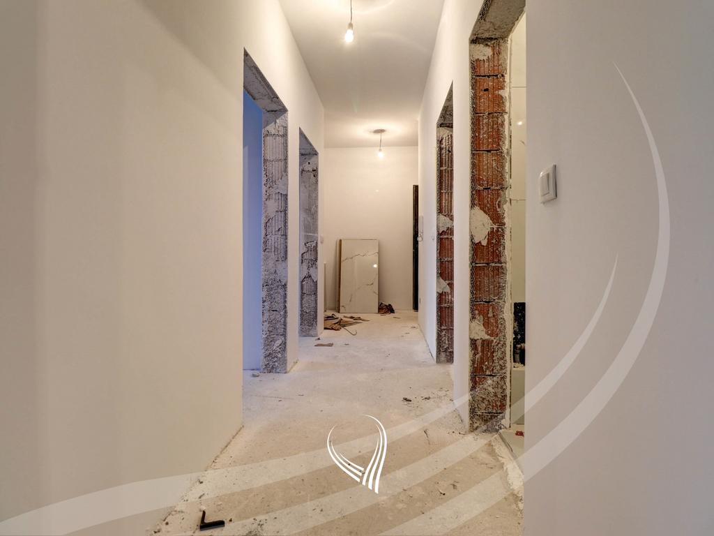 Banesë me 2 dhoma gjumi në shitje në lagjen Arbëria - Dragodan5