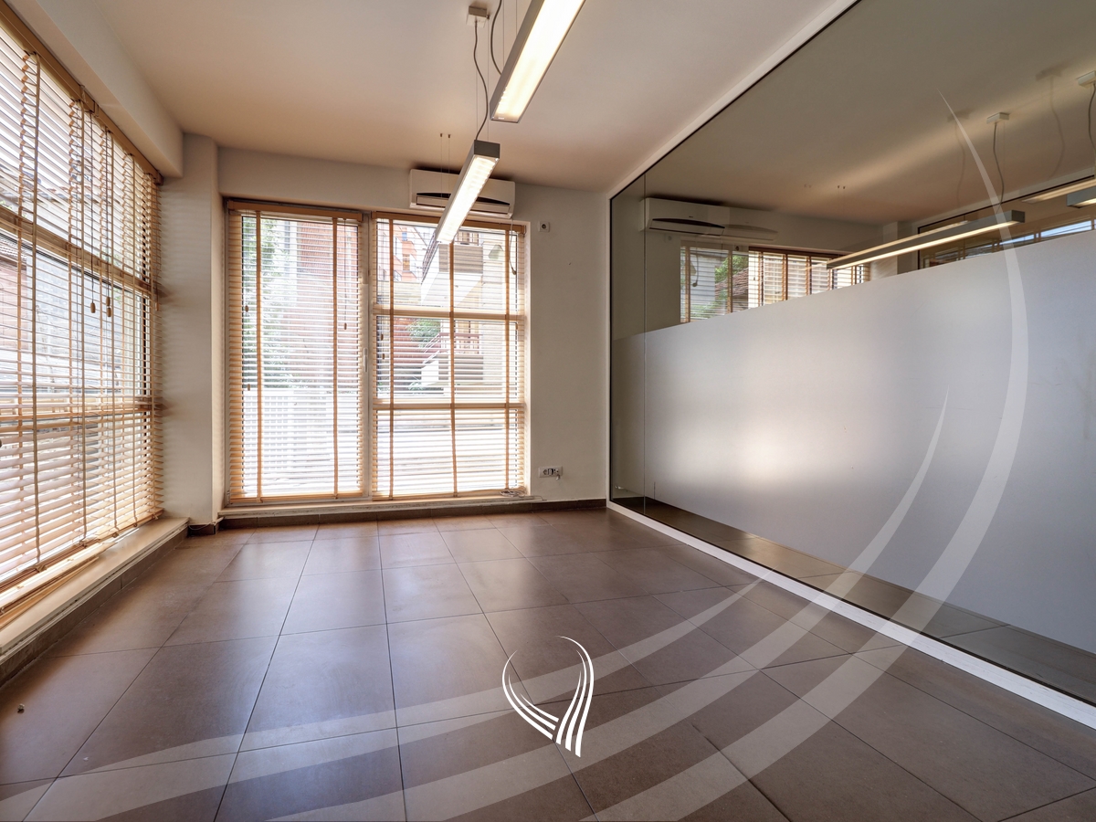 Premises 188.10m2 for rent in the Qafa neighborhood5