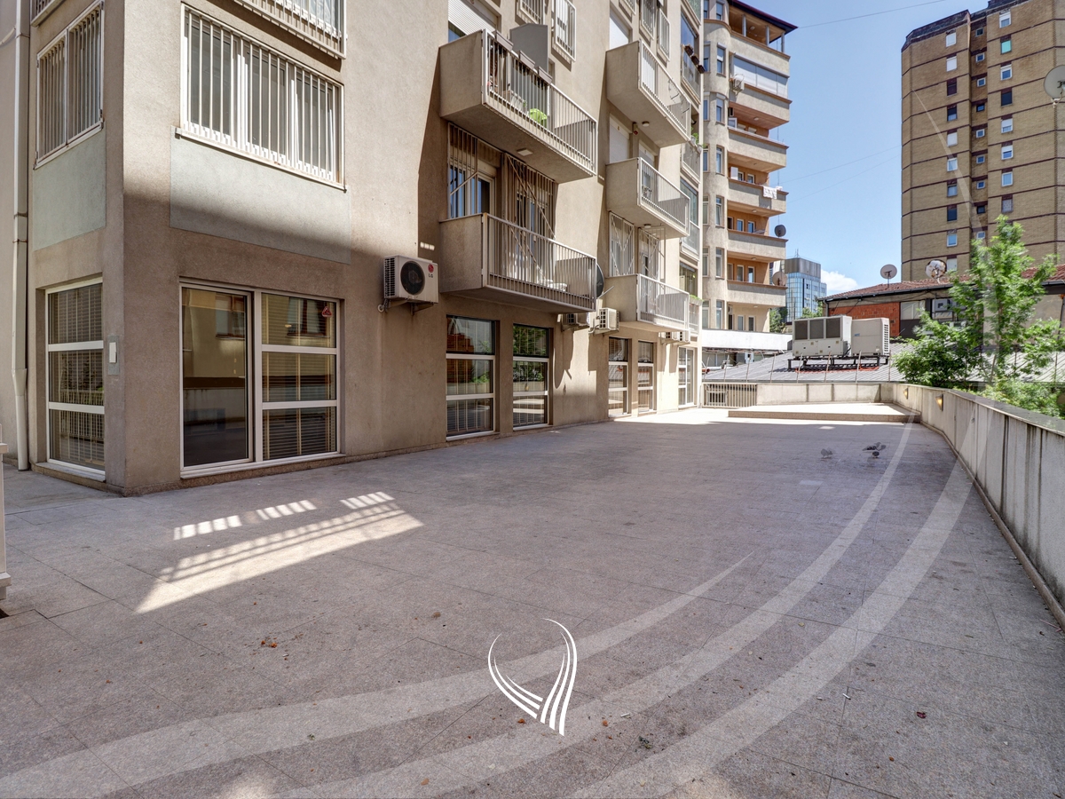 Premises 188.10m2 for rent in the Qafa neighborhood14