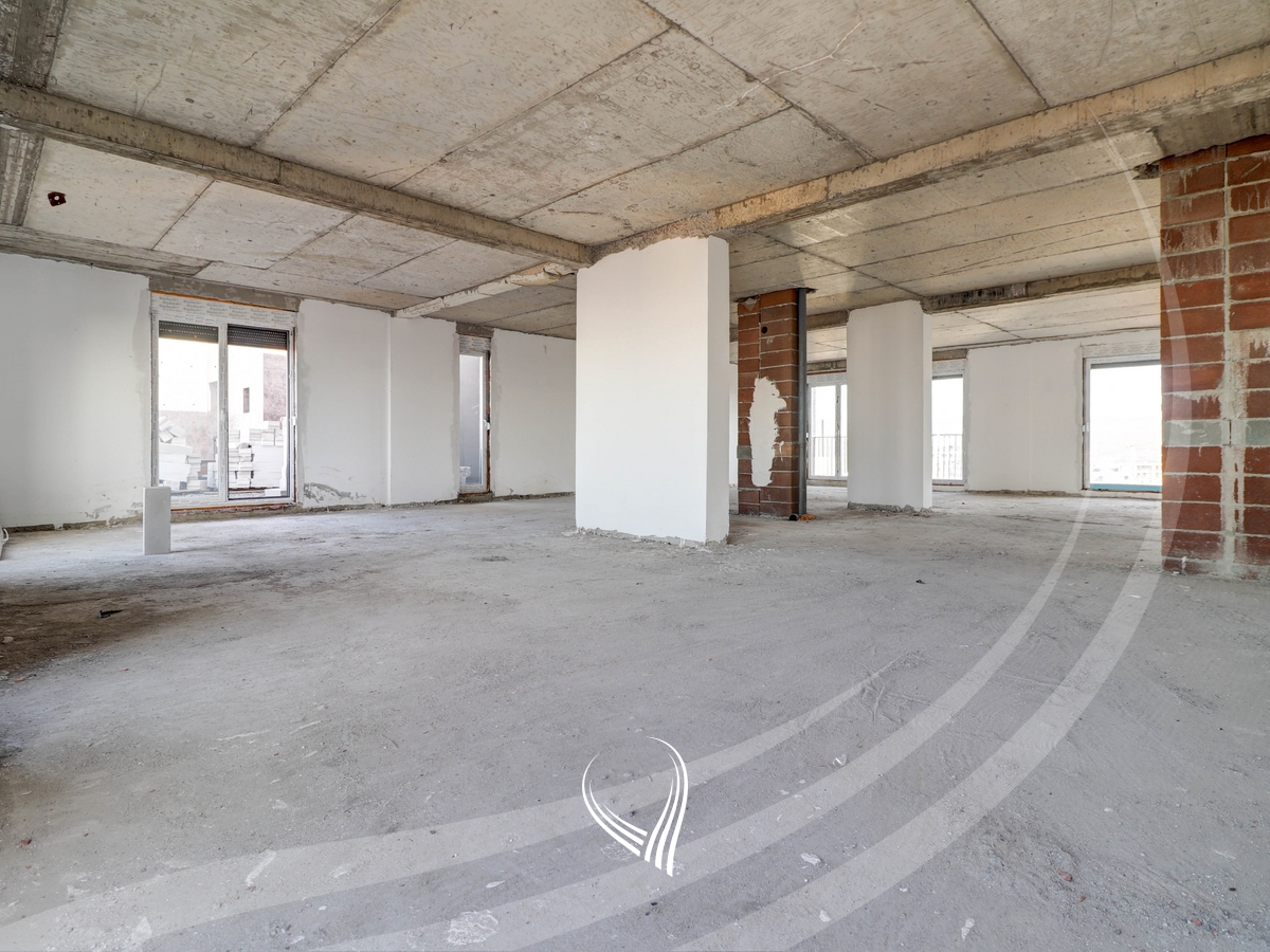 Penthouse 223.44m2 në shitje në lagjen Prishtina e re1