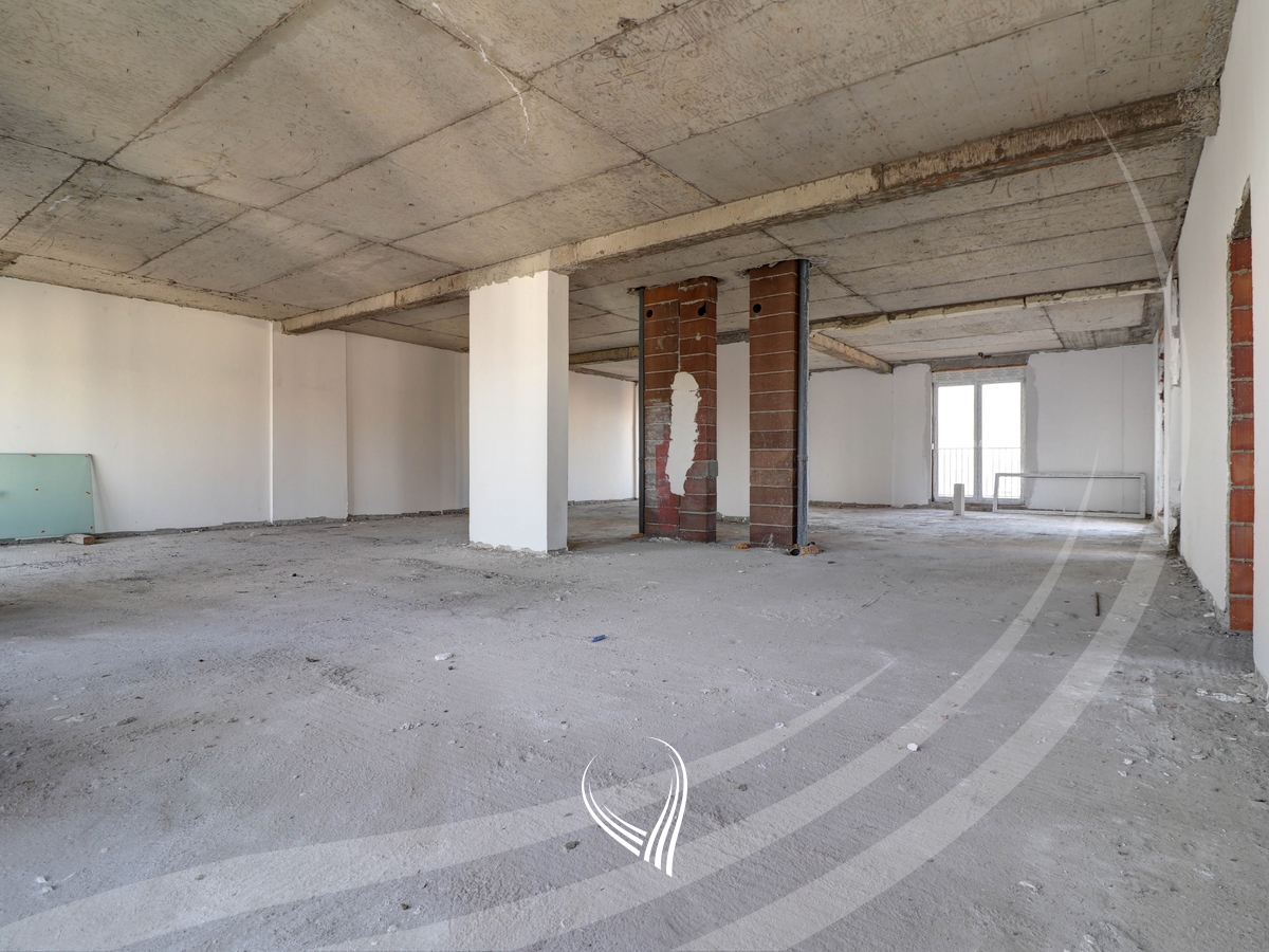 Penthouse 223.44m2 në shitje në lagjen Prishtina e re2