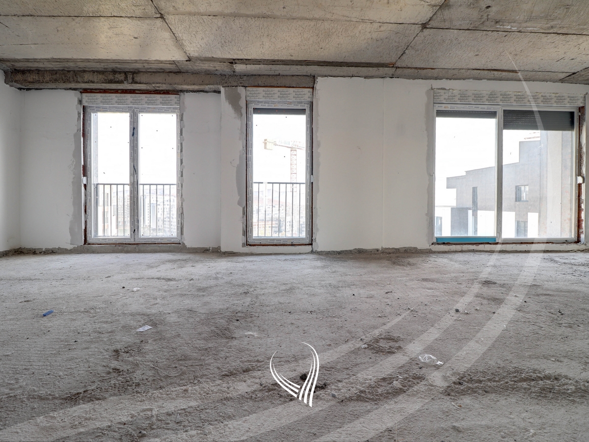 Penthouse 223.44m2 në shitje në lagjen Prishtina e re4