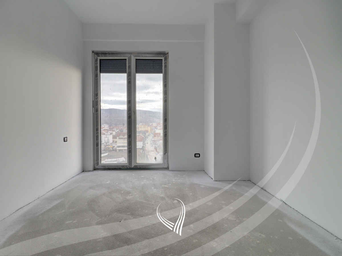 Banesë me 3 dhoma gjumi në shitje në lagjen Velania - Puhiza 36