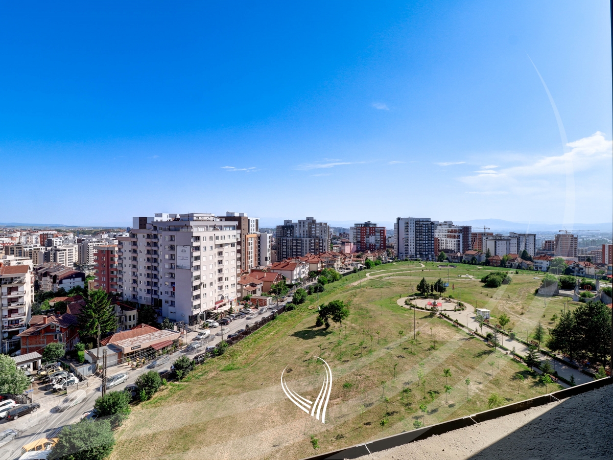 Banesë me 3 dhoma gjumi në shitje në lagjen Velania - Puhiza 39