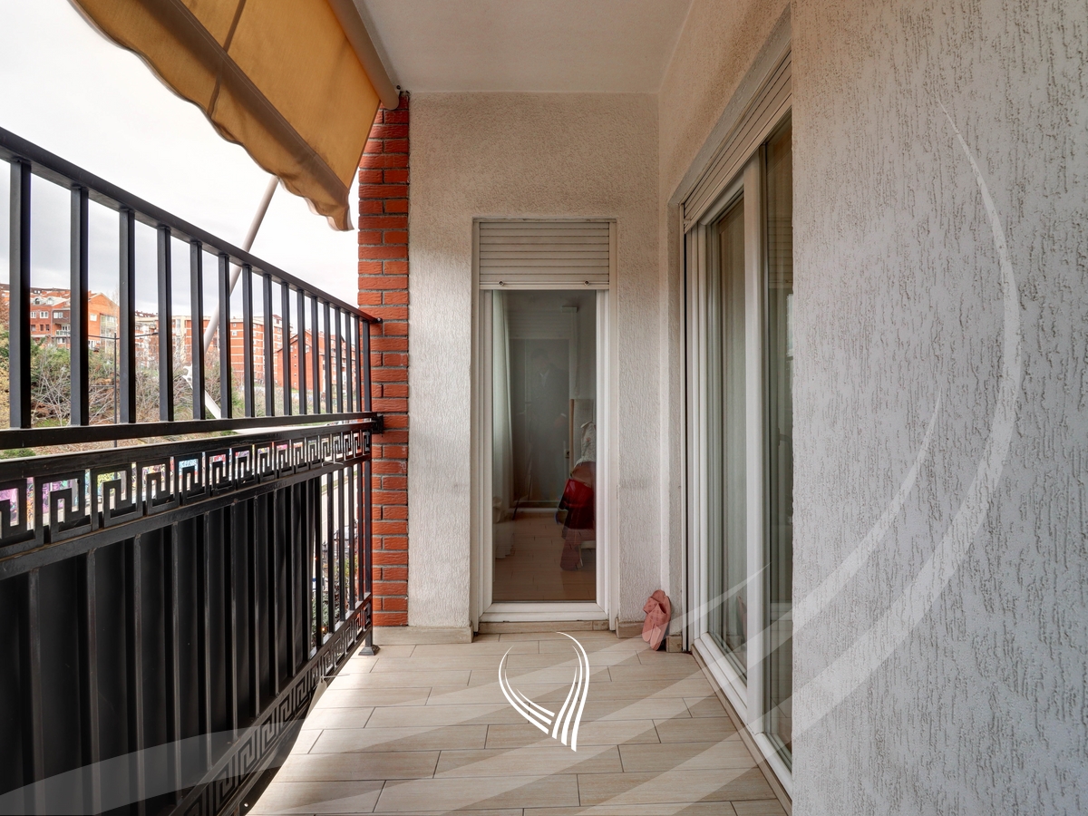 Banesë me 2 dhoma gjumi në shitje në lagjen Mati 1 – Rruga6