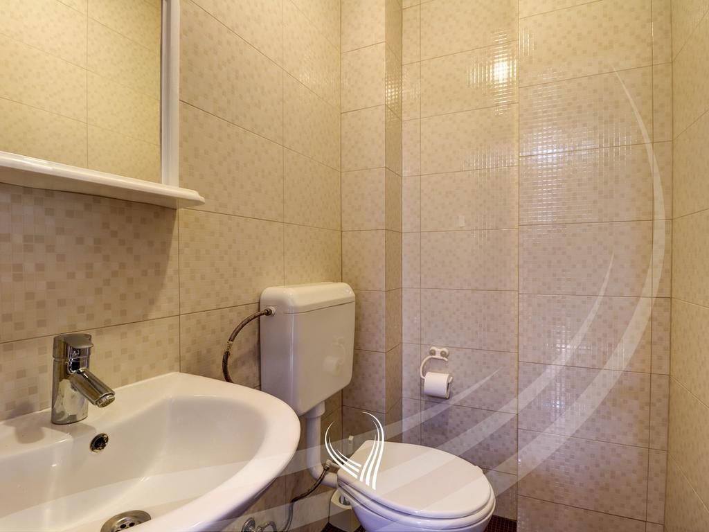 Banesë me 2 dhoma gjumi me qira në lagjen Bregu i Diellit – Ontex9