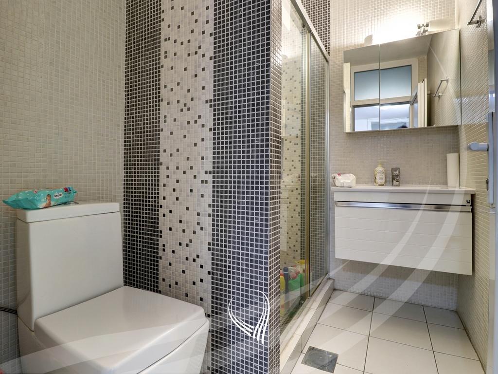 3-bedroom apartment for sale in the Bregu i Diellit neighborhood7