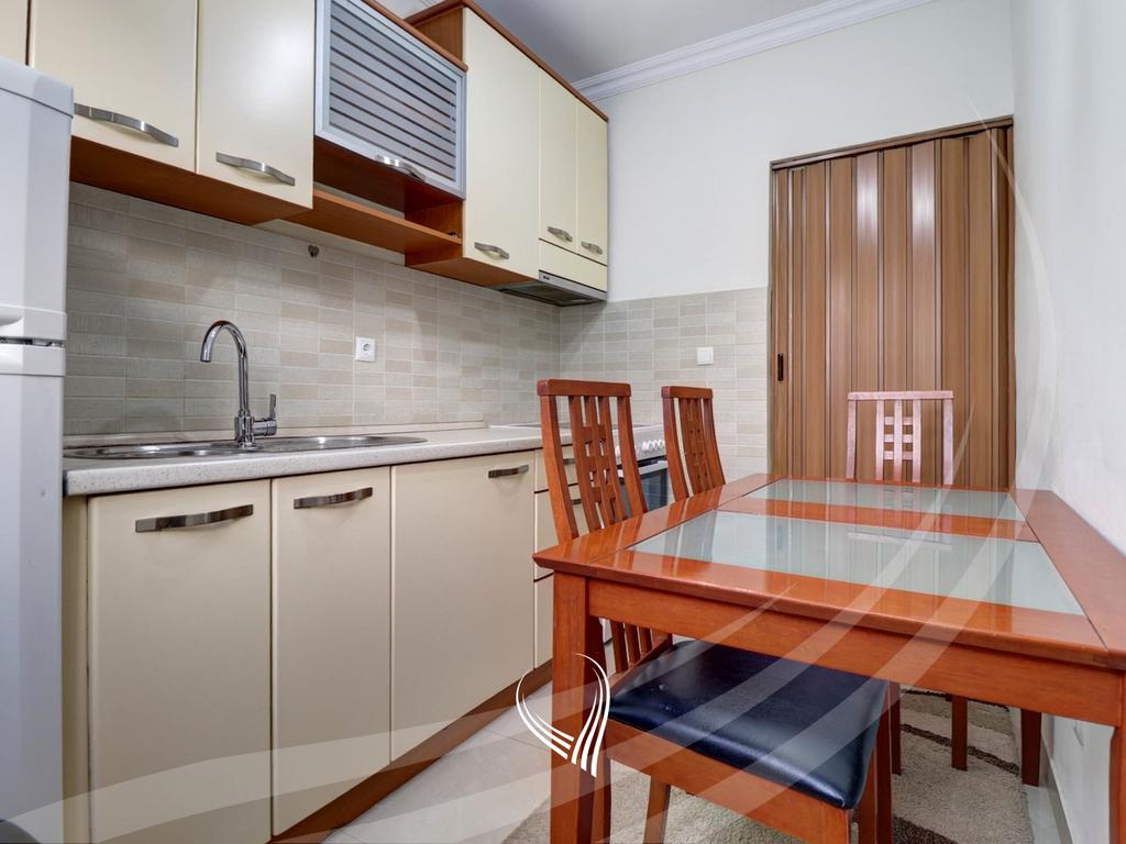 Banesë me qira me 1 dhomë gjumi në lagjen Ulpiana4