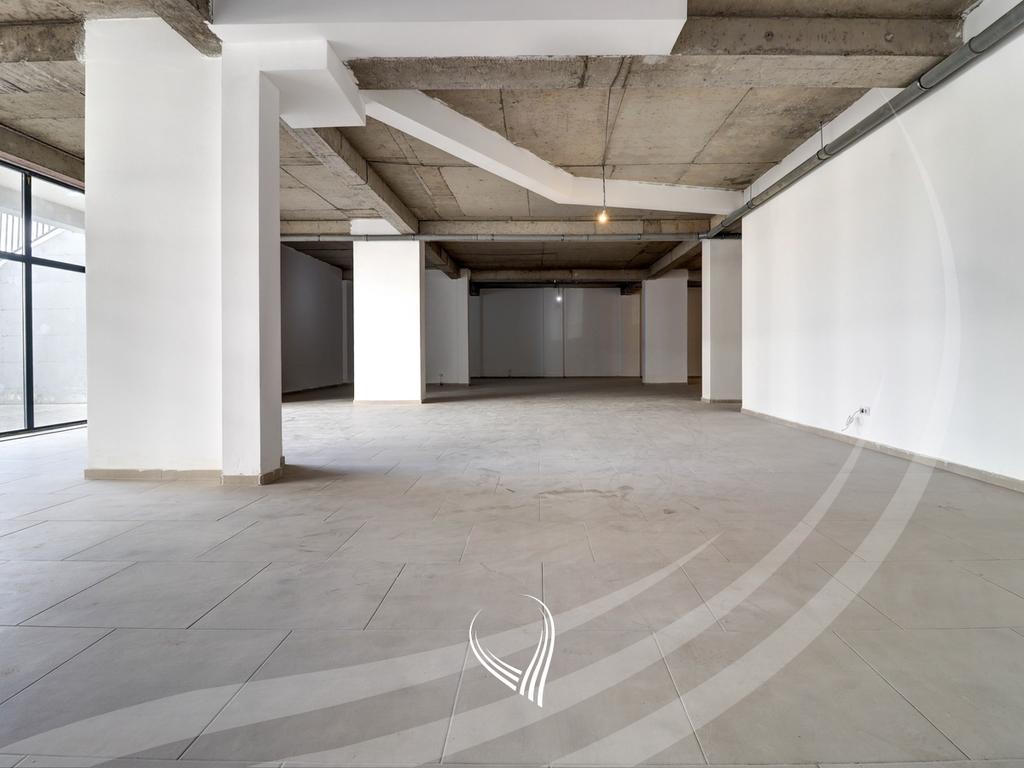 Lokal 280m2 me qira në lagjen Prishtina e Re – Berisha Group