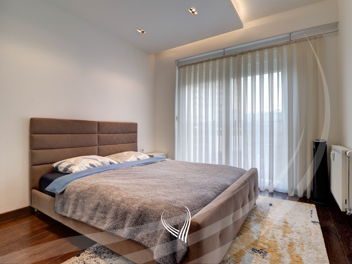 3-bedroom duplex apartment for rent in Lakrishtë neighborhood – Prime Group8