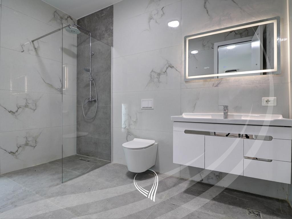 3-bedroom house for sale in the Çagllavicë neighborhood - Qëndresa Home12