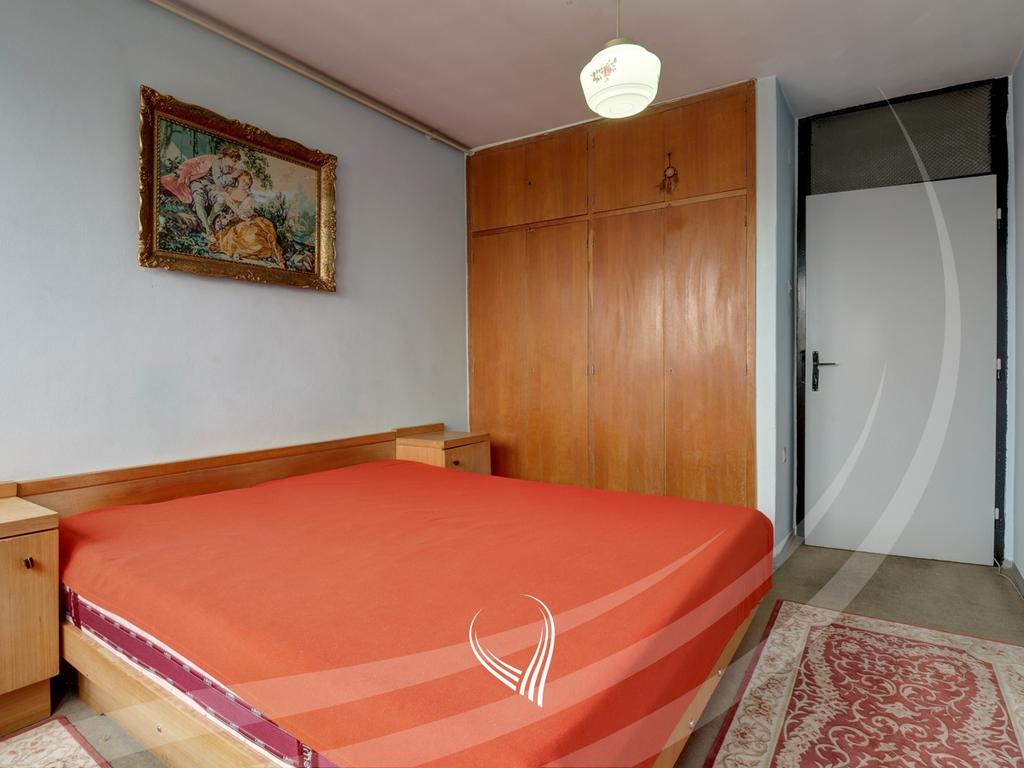 3-bedroom apartment for sale in the Ulpiana neighborhood7