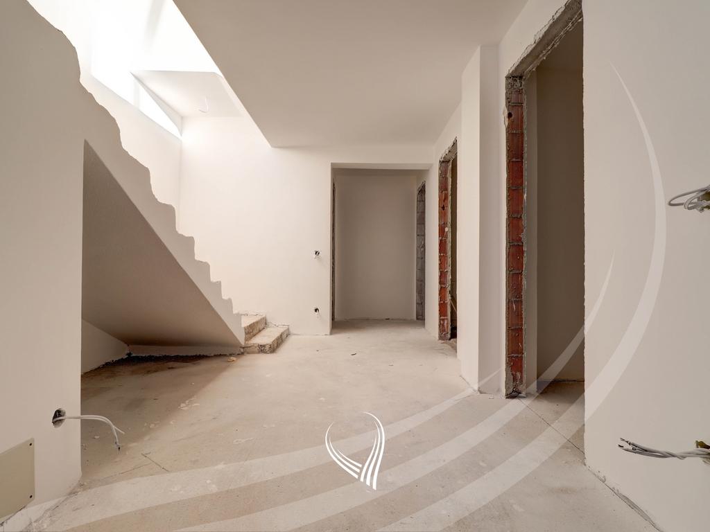 Shtëpi 452m2 në shitje ne lagjen Premiera Residence - Çagllavicë6