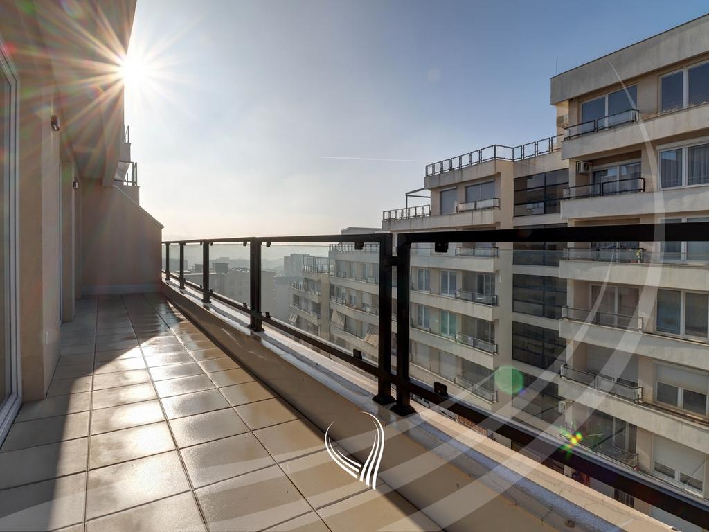 Banesë me 3 dhoma gjumi me qira në lagjen Mati 18