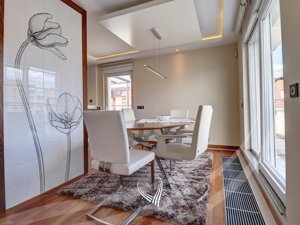 Penthouse 243.35m2 në shitje në lagjen Kalabria – Emshir5