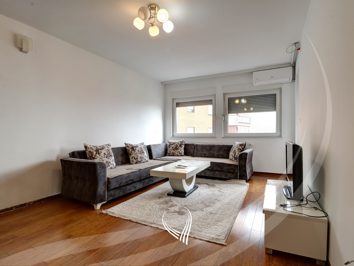 Banesë me 2 dhoma gjumi me qira në lagjen Bregu i Diellit – Ontex1