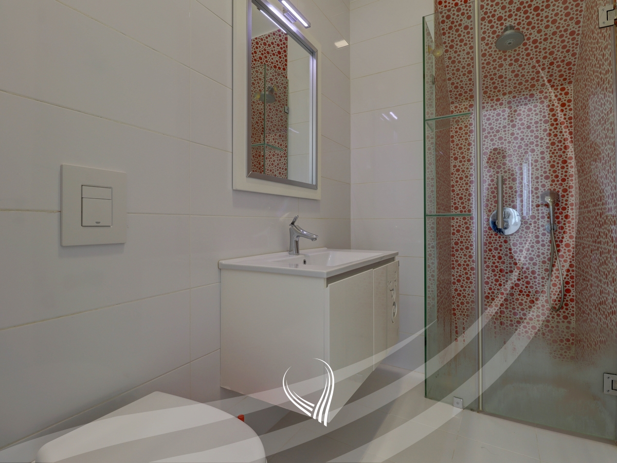 Shtëpi 620m2 në shitje në Çagllavicë (afër lagjes 038)23