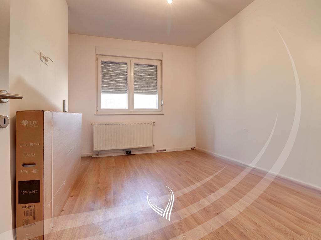 Banesë me 2 dhoma gjumi me qira në lagjen Mati 1 – Rruga C5