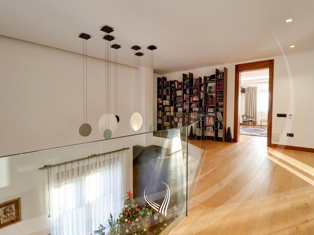 700m2 house for sale in the Marigona Residence neighborhood25