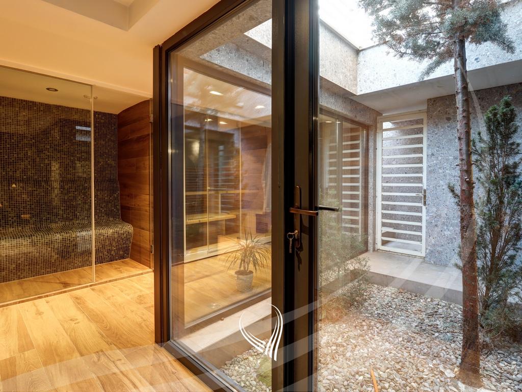 700m2 house for sale in the Marigona Residence neighborhood28