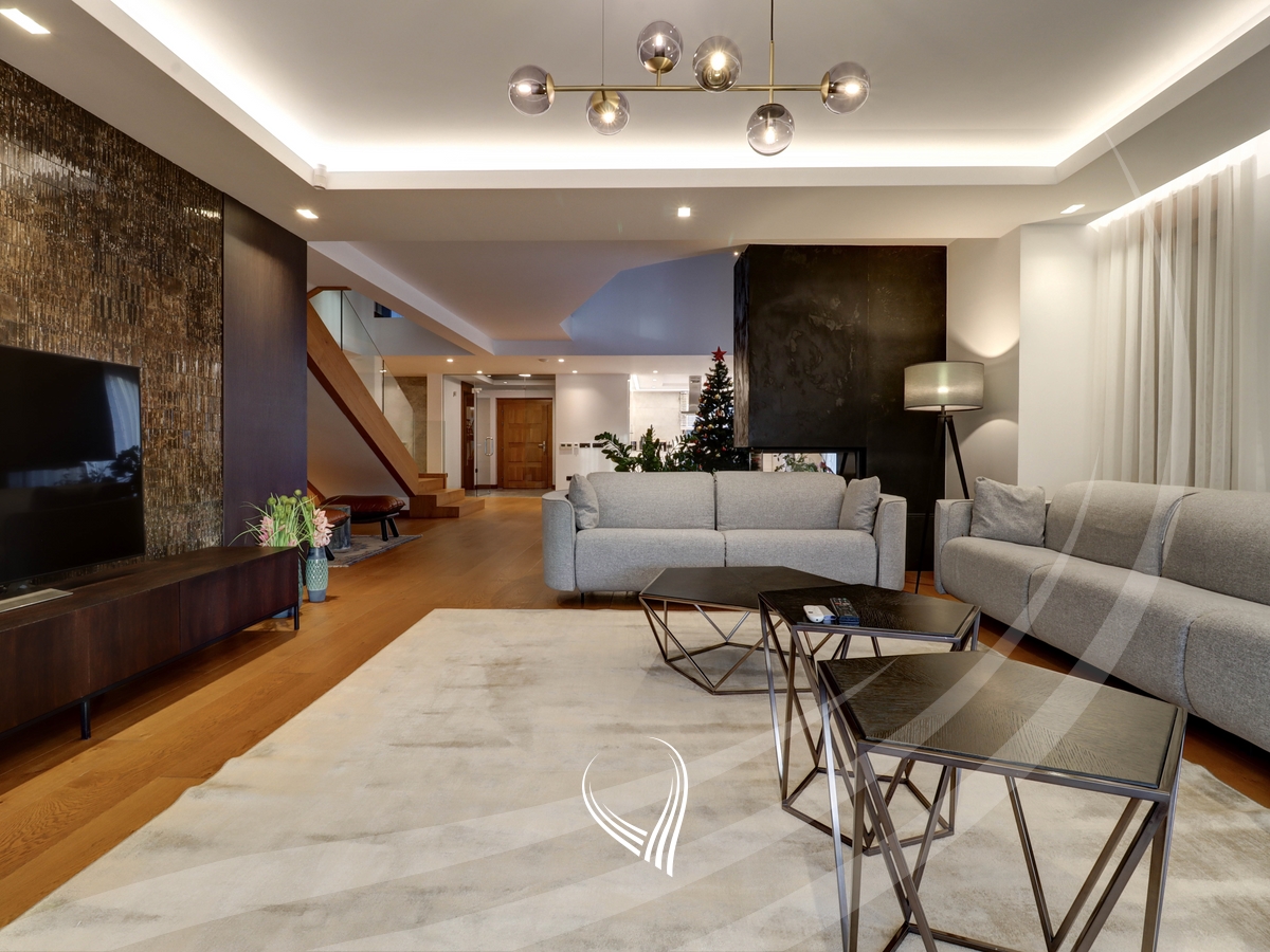 700m2 house for sale in the Marigona Residence neighborhood1